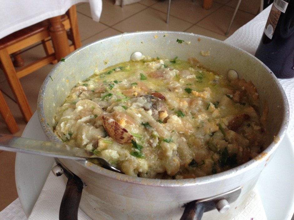 Acorda de Ameijoas clam (a type of bread porridge)